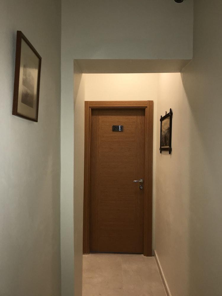 Historial Hotel Istambul Exterior foto